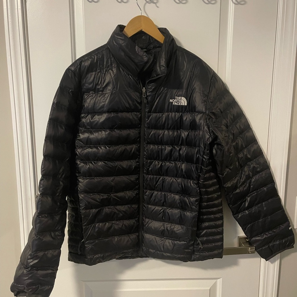 The North Face men’s puffer jacket, size L